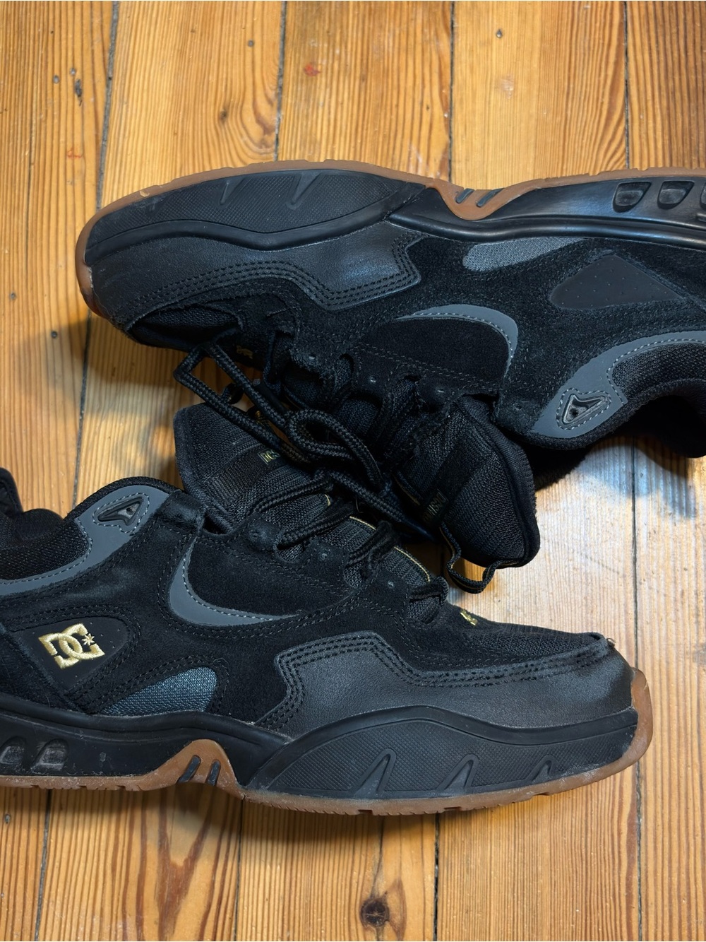 DC Shoes Kalis OG "Black Gold Gum" Skate Shoes